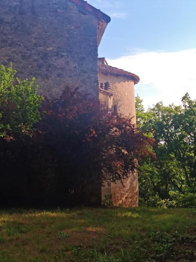 Les Granges De L Abbaye Bed & Breakfast Ginals Екстериор снимка